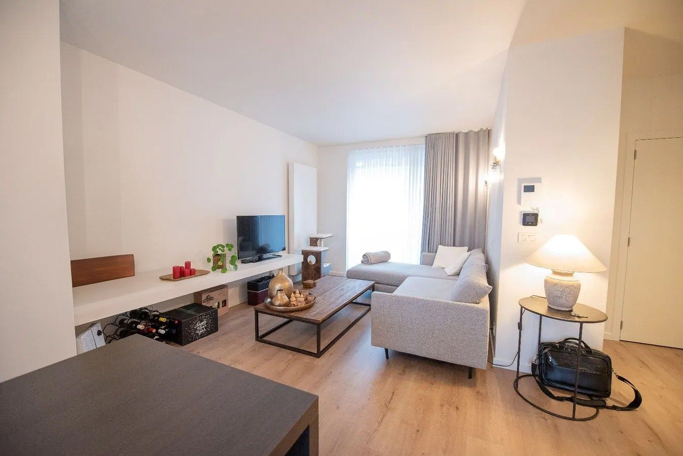 Recent appartement met 2 slaapkamers TE HUUR in Waregem! foto 2