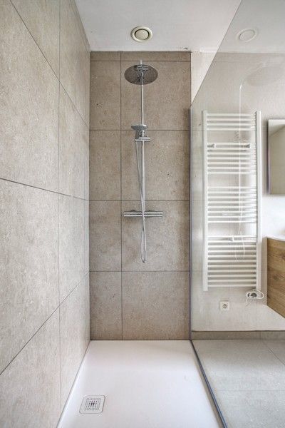 Prachtige, verrassend ruime nieuwbouwwoning met 3 slaapkamers én inpandige garage te koop in Dentergem! foto 14