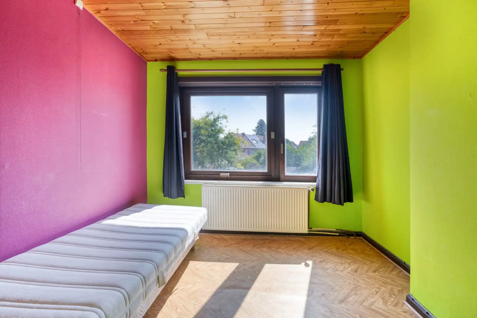 Te renoveren woning met 3 slaapkamers!  foto 10