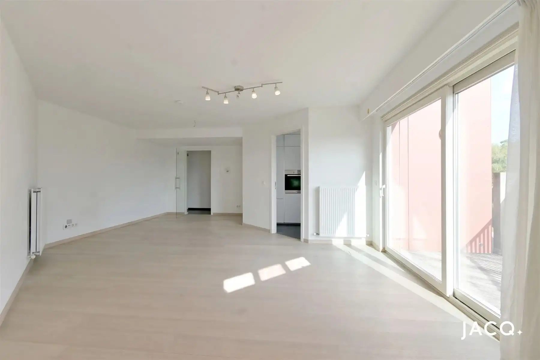 Recent dakappartement met 2 slaapkamers te Anderlecht foto 2
