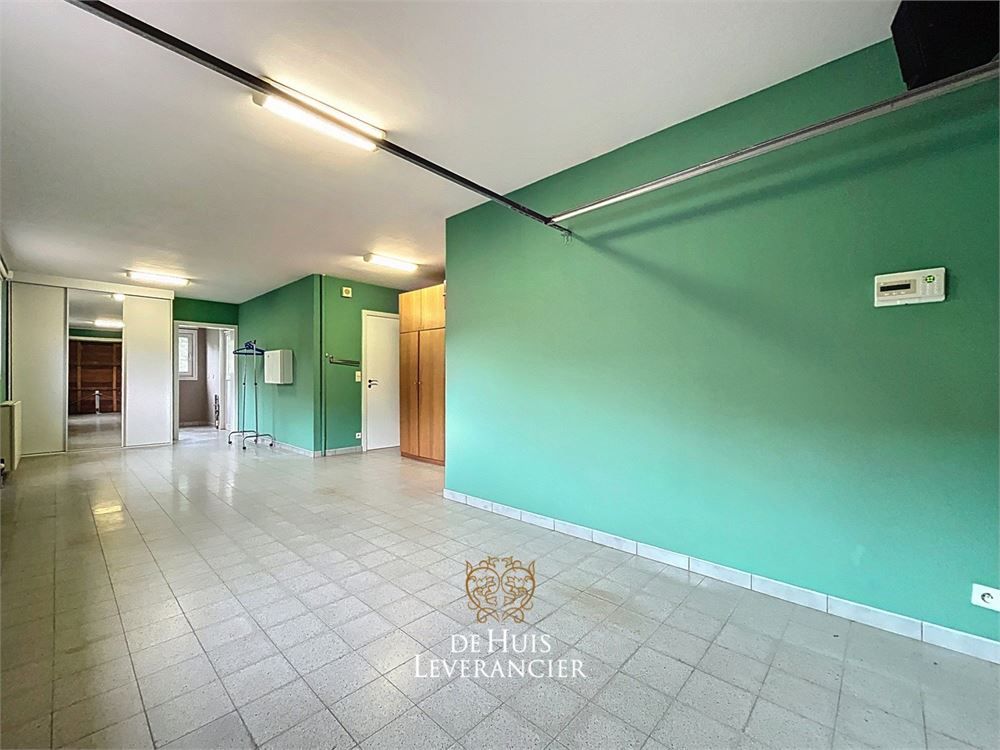 Instapklare, gerenoveerde villa in het hart van Kontich waar rust en comfort gegarandeerd worden foto 28