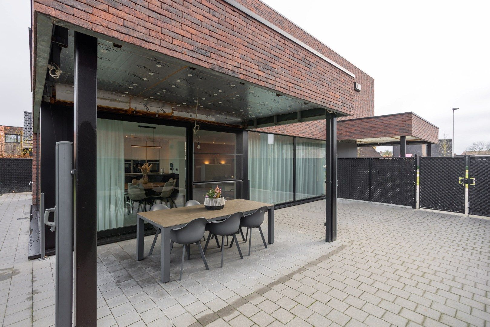 Prachtige, instapklare woning te koop! foto 38