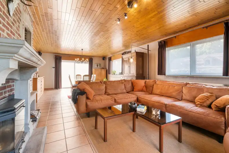 Ruime open bebouwing op 932 m² – instapklare gezinswoning met 310 m² bewoonbare oppervlakte! foto 5