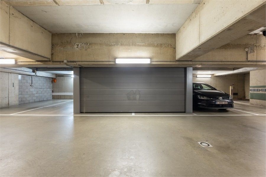 LUXUEUS APPARTEMENT VAN 365M² MET AFWERKING VAN HOOGSTE KWALITEIT IN TONGEREN foto 30