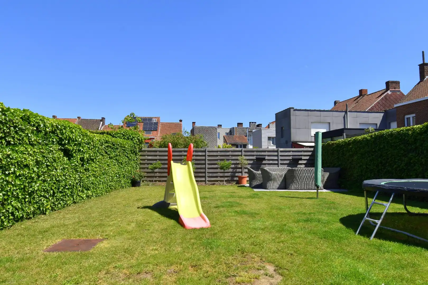 Instapklare gezinswoning met rustige ligging te Kortrijk foto 17