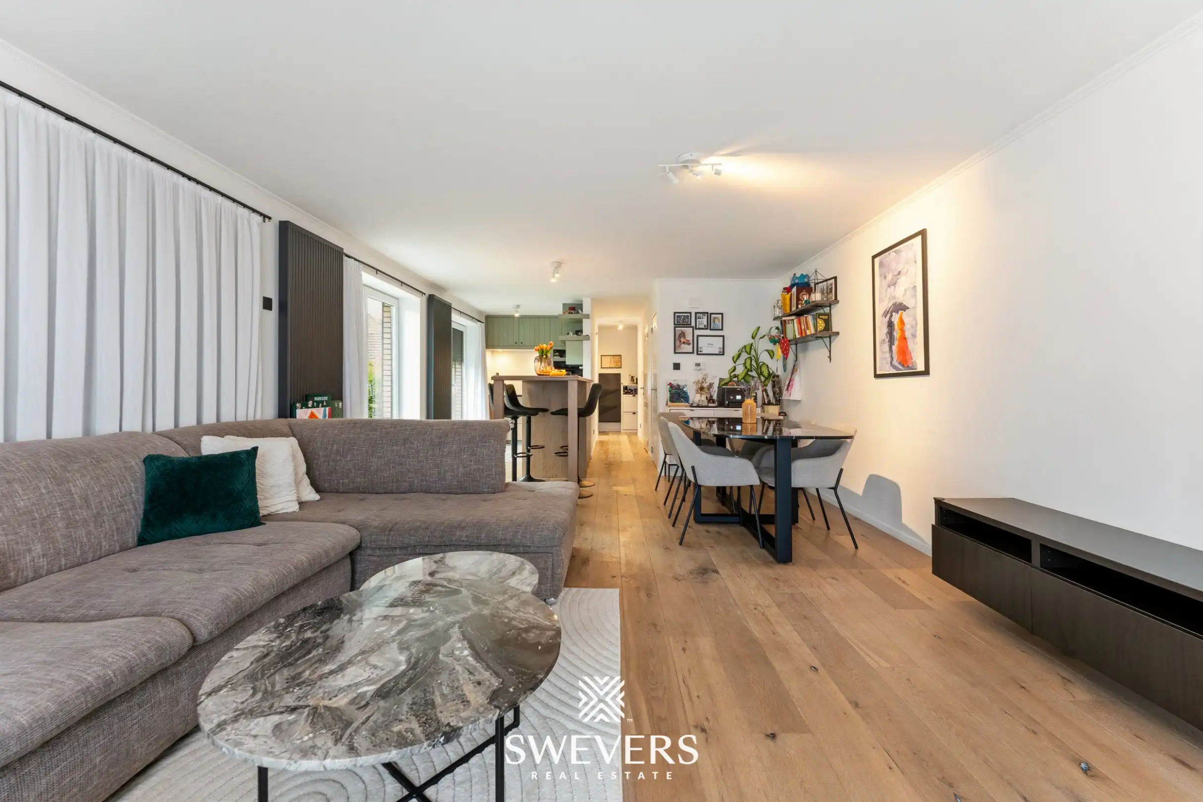 Instapklaar gerenoveerd appartement met 3 slaapkamers en een garage in centrum Houthalen foto 6