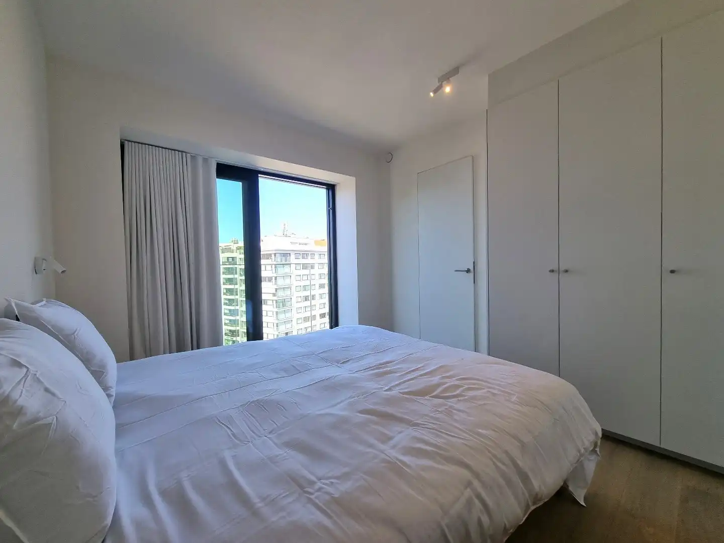 Uniek aanbod: duplexappartement in de prestigieuze Heldentoren foto 15