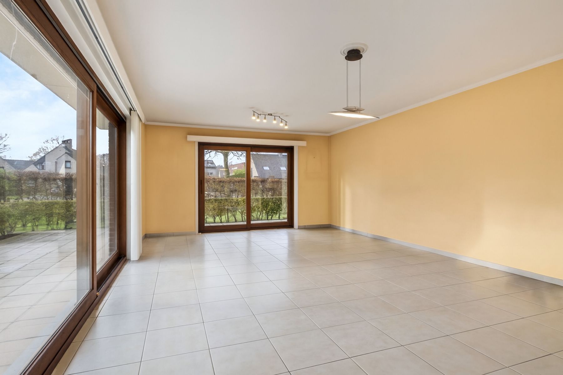 Rustig gelegen villa-appartement te Loppem foto 2