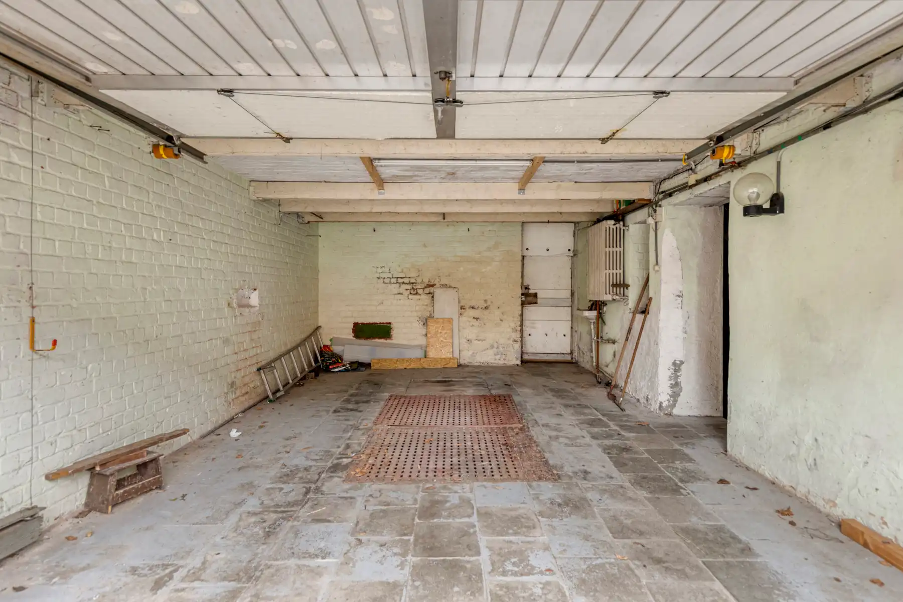 Te renoveren charmante woning met 3 (mogelijk 4) slaapkamers foto 19