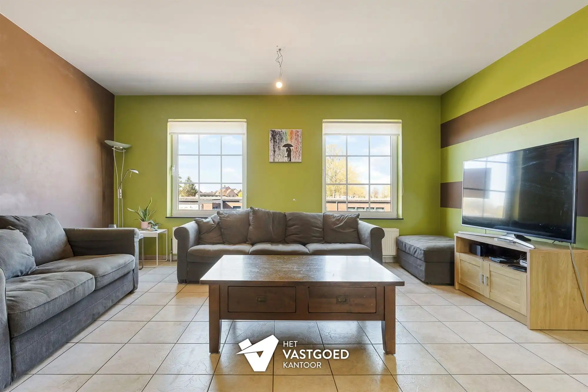 ZEER RUIM EN LICHTRIJK DUPLEX APPARTEMENT (149M²) MET 2 SLAAPKAMERS EN LEUKE VERANDA MET 2 TERRASSEN TE LAAKDAL foto 6
