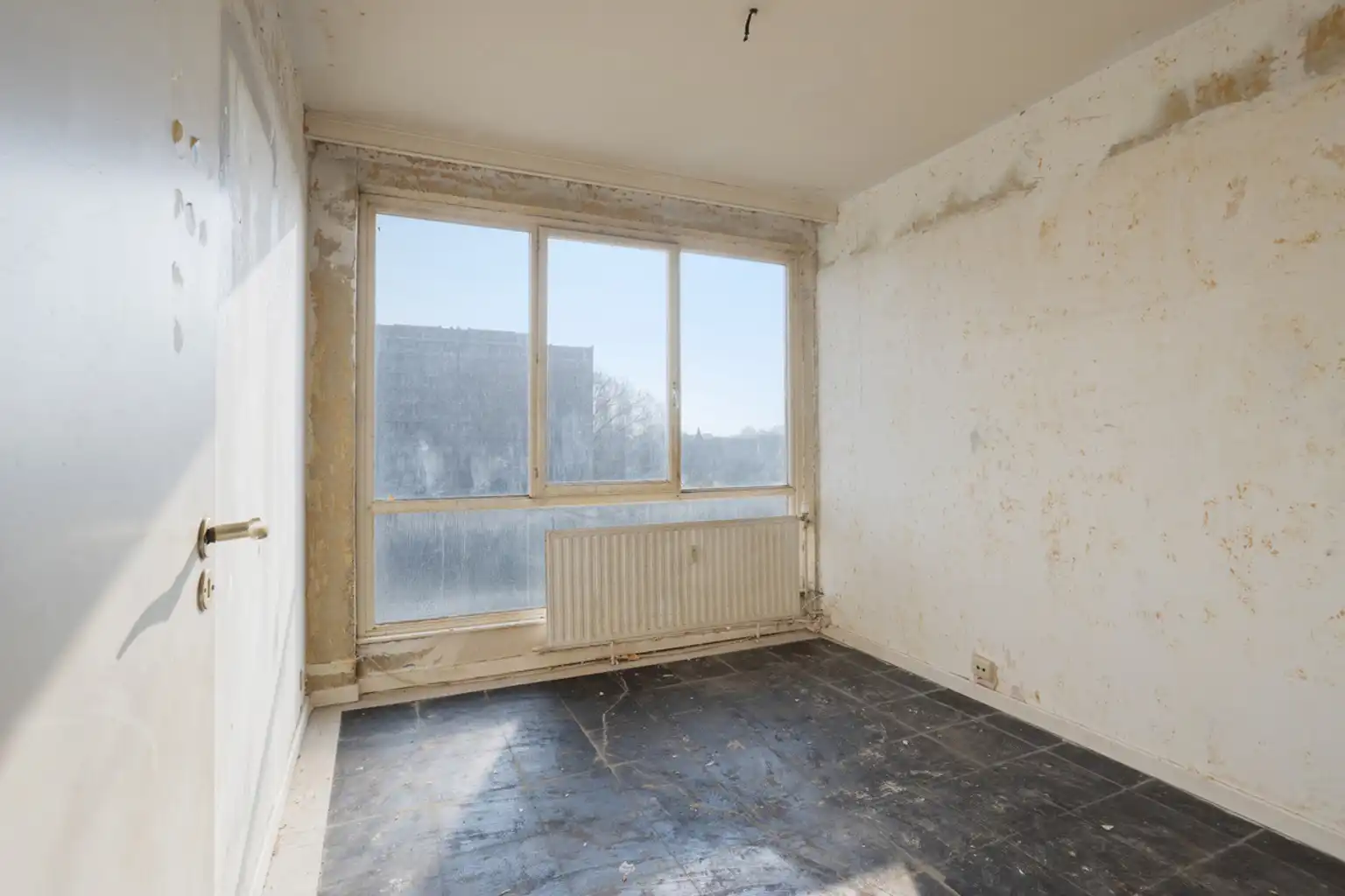 Te renoveren 1-slaapkamerappartement foto 10