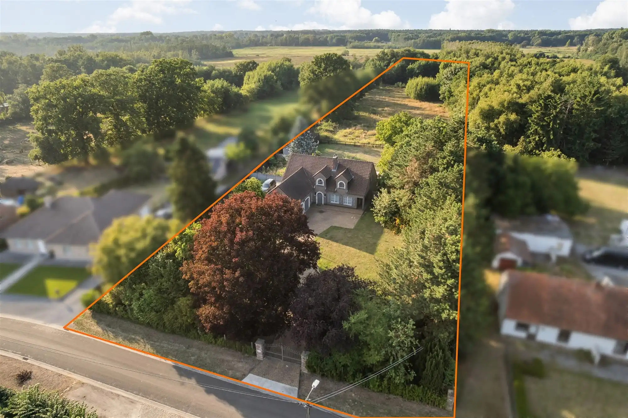 PERFECT ONDERHOUDEN WONING OP EEN PRACHTIG PERCEEL VAN 1,3 HECTARE IN KOERSEL foto 36