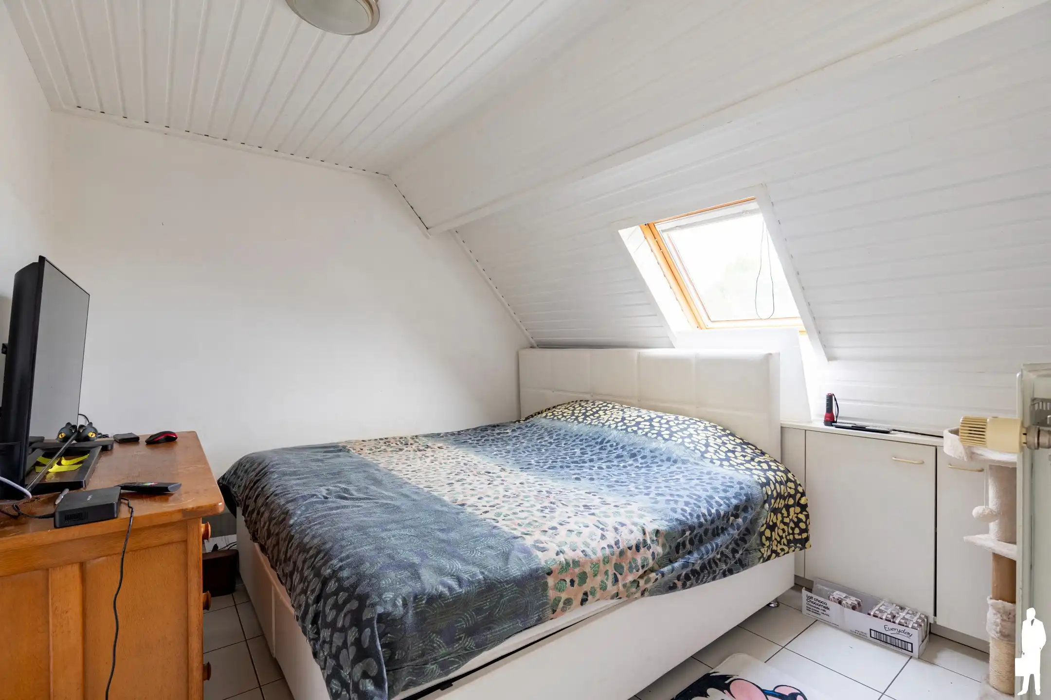 Verhuurd dakappartement met 2 slaapkamers en leuk terras  foto 10