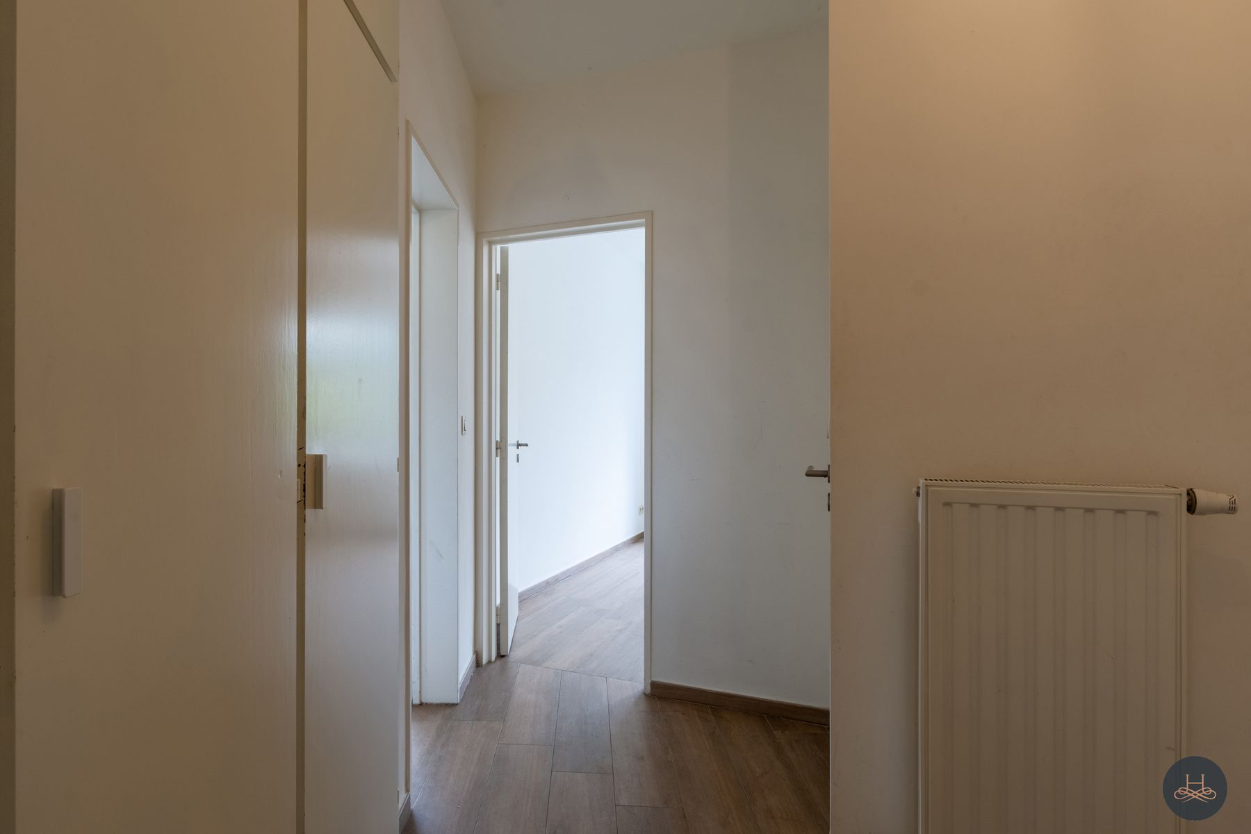 Gerenoveerd tweeslaapkamer appartement te Mechelen foto 4