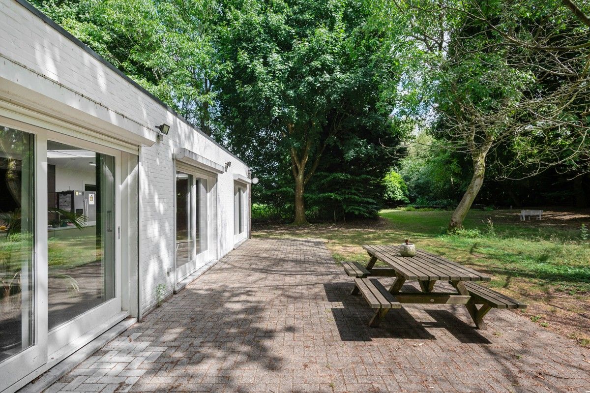 Unieke landelijke woning midden in het groen - pure rust en charme! foto 3