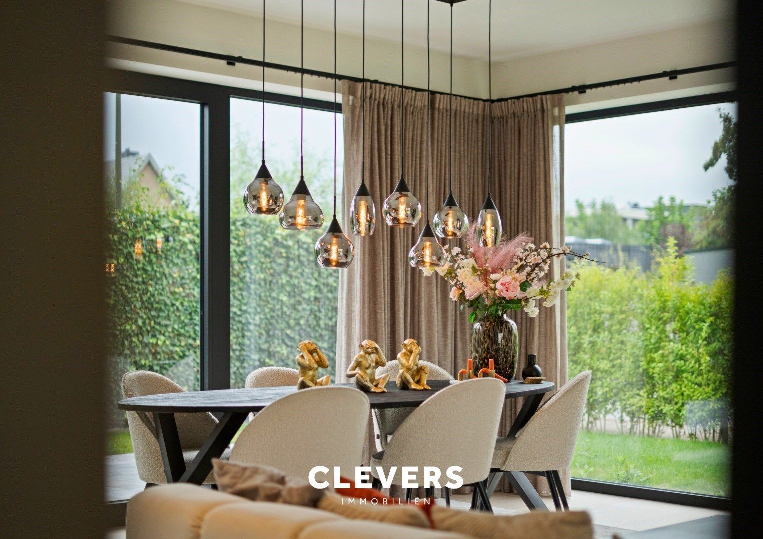 Luxueuze, moderne villa in rustige residentiële omgeving foto 2