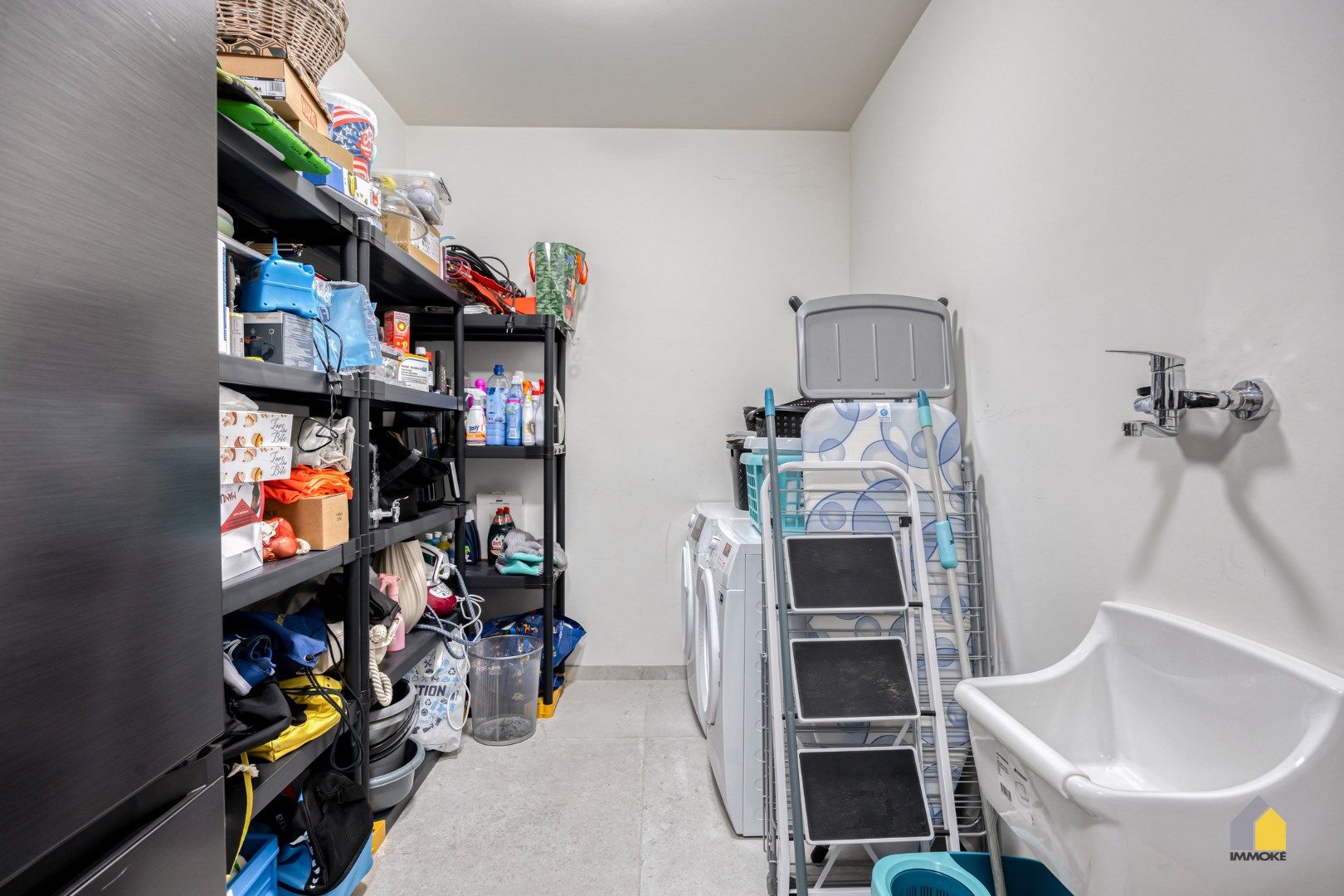 Energiezuinige patiowoning met 3 slpks, buro, hobbykamer en dubbele carport. foto 11