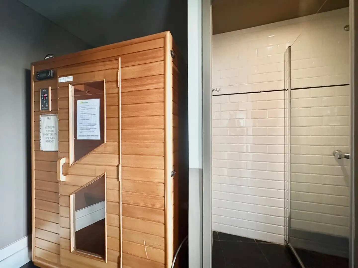 Prachtig gemeubeld 2-slaapkamerappartement centraal gelegen nabij het Centraal Station foto 22