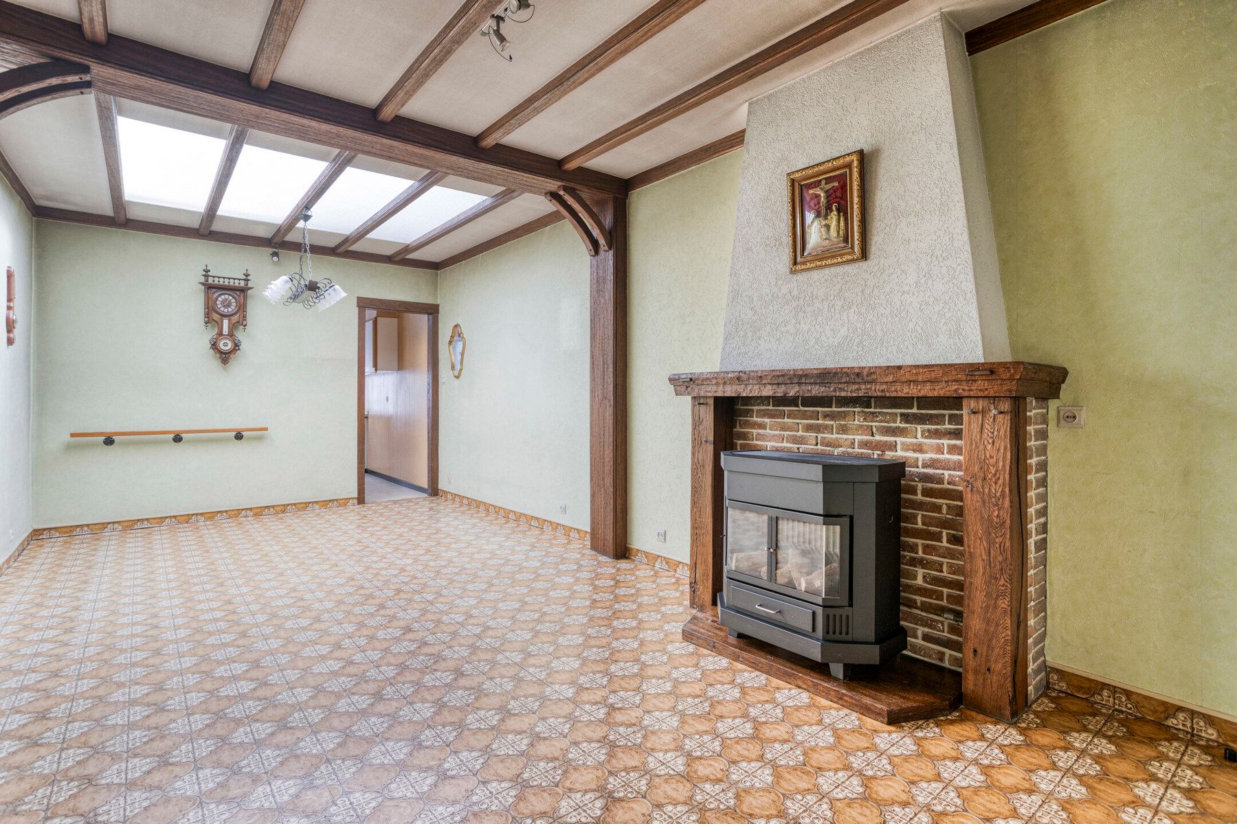 Goedgelegen woning met 3 slaapkamers ! foto 4