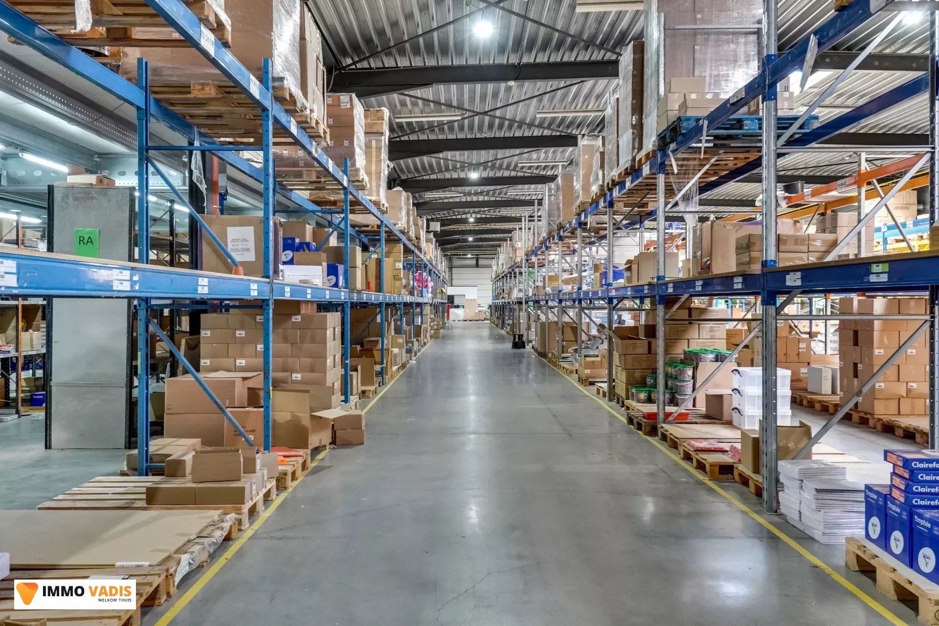 Industrieel gebouw 1500 m² op strategische locatie foto 7