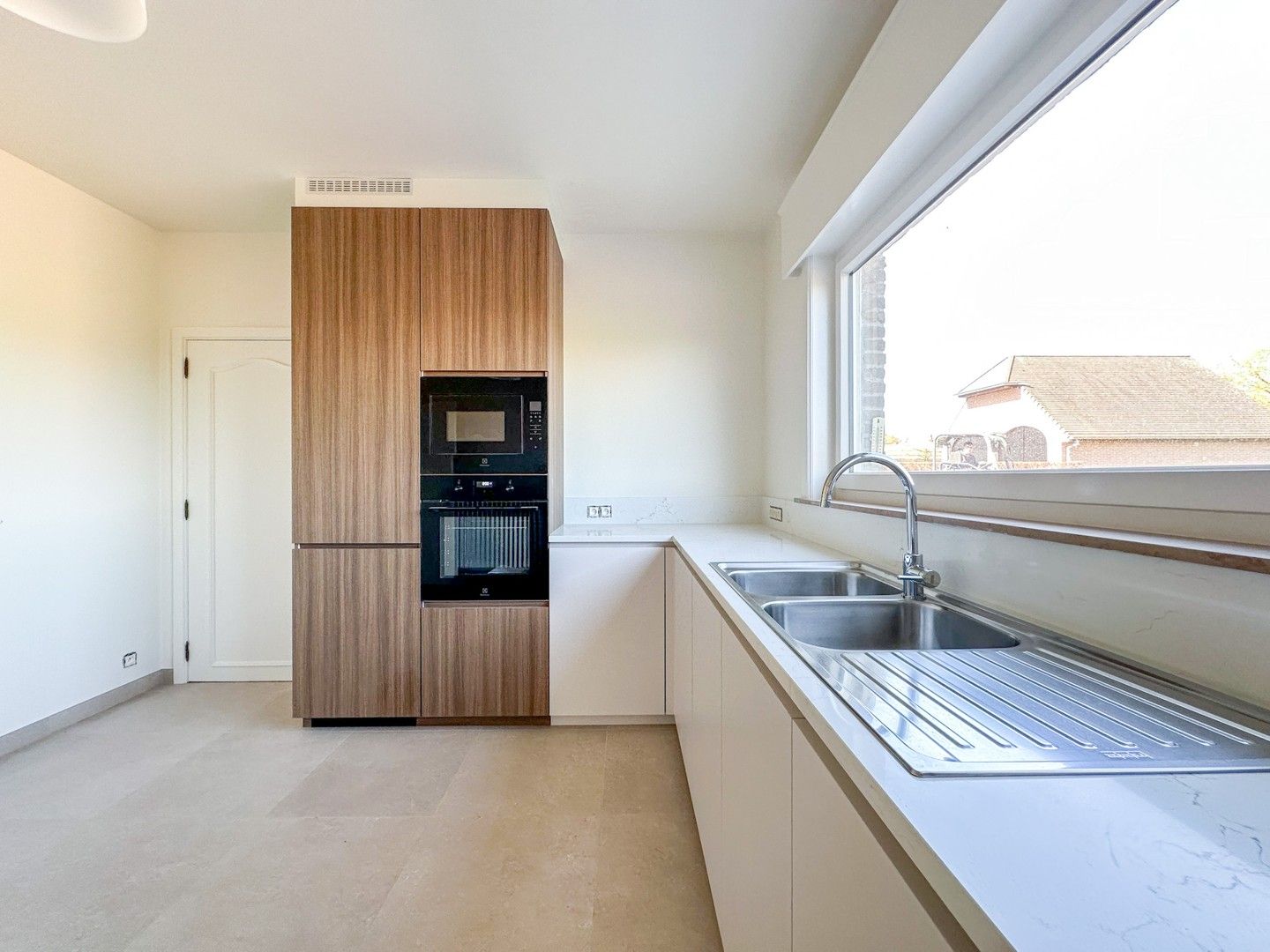 Totaal gerenoveerde villa met adembenemend zicht – nabij centrum Aalter foto 7