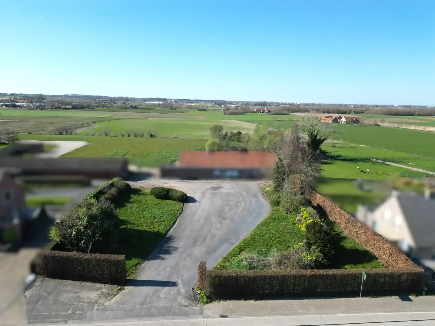 Moorslede – Bouwgronden voor open bebouwing (ca. 680 m²) met landelijke zichten foto {{pictureIndex}}