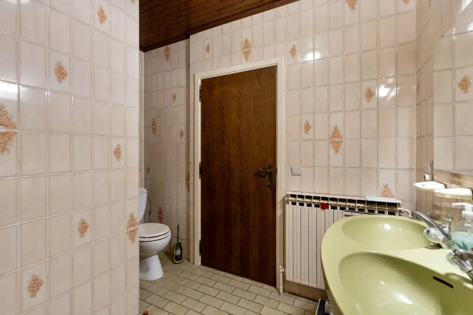 Gelijkvloerse, verzorgde woning gelegen op een perceel van 6a37ca, vlakbij het centrum, scholen, wandel- en fietsroutes foto 21