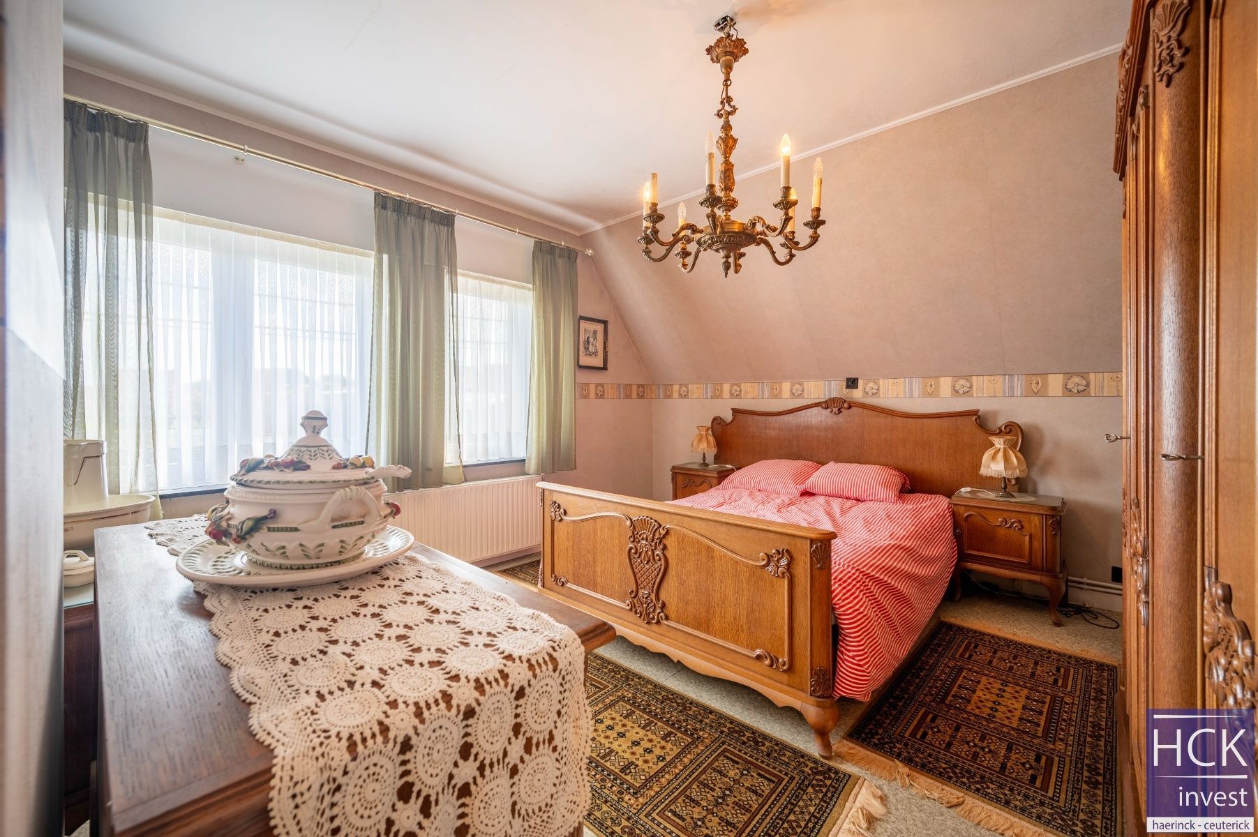 DEINZE - Alleenstaande villawoonst met 3 SLPK, tuin en garage foto 17