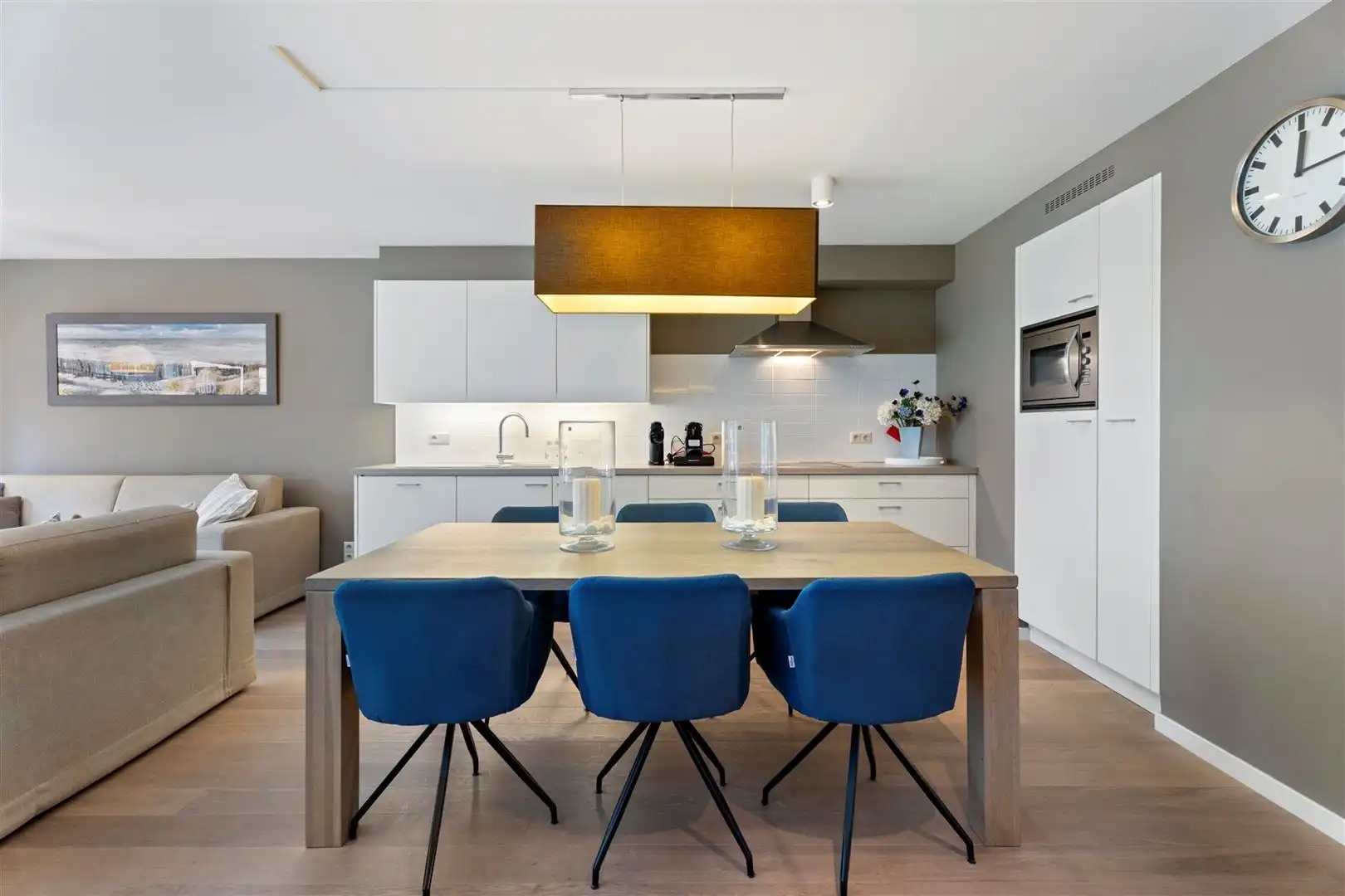 Prachtig afgewerkt  appartement met 2 slaapkamers in topstaat foto 3