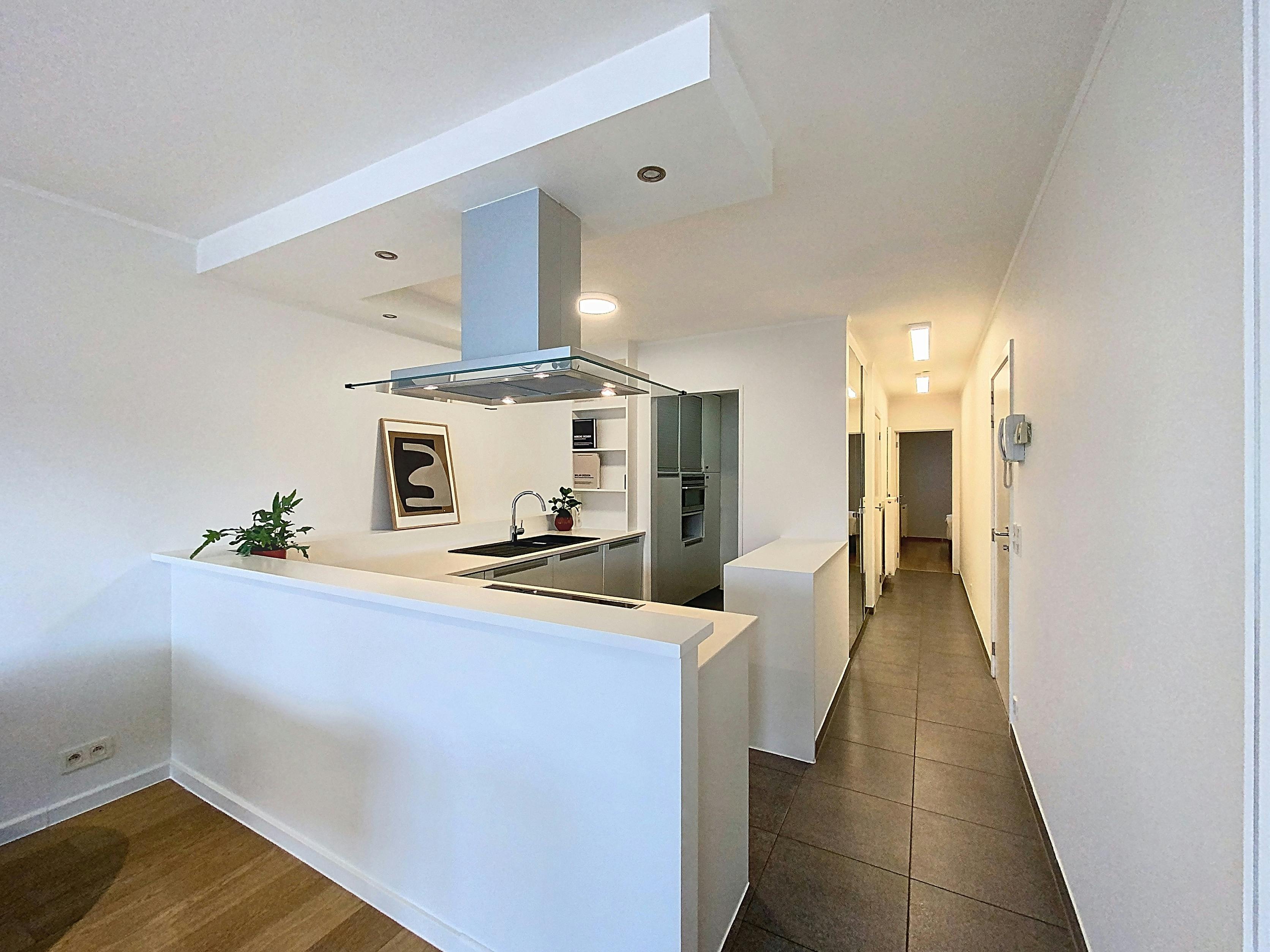 2 slaapkamer appartement met zonneterras te koop in Knokke foto 5