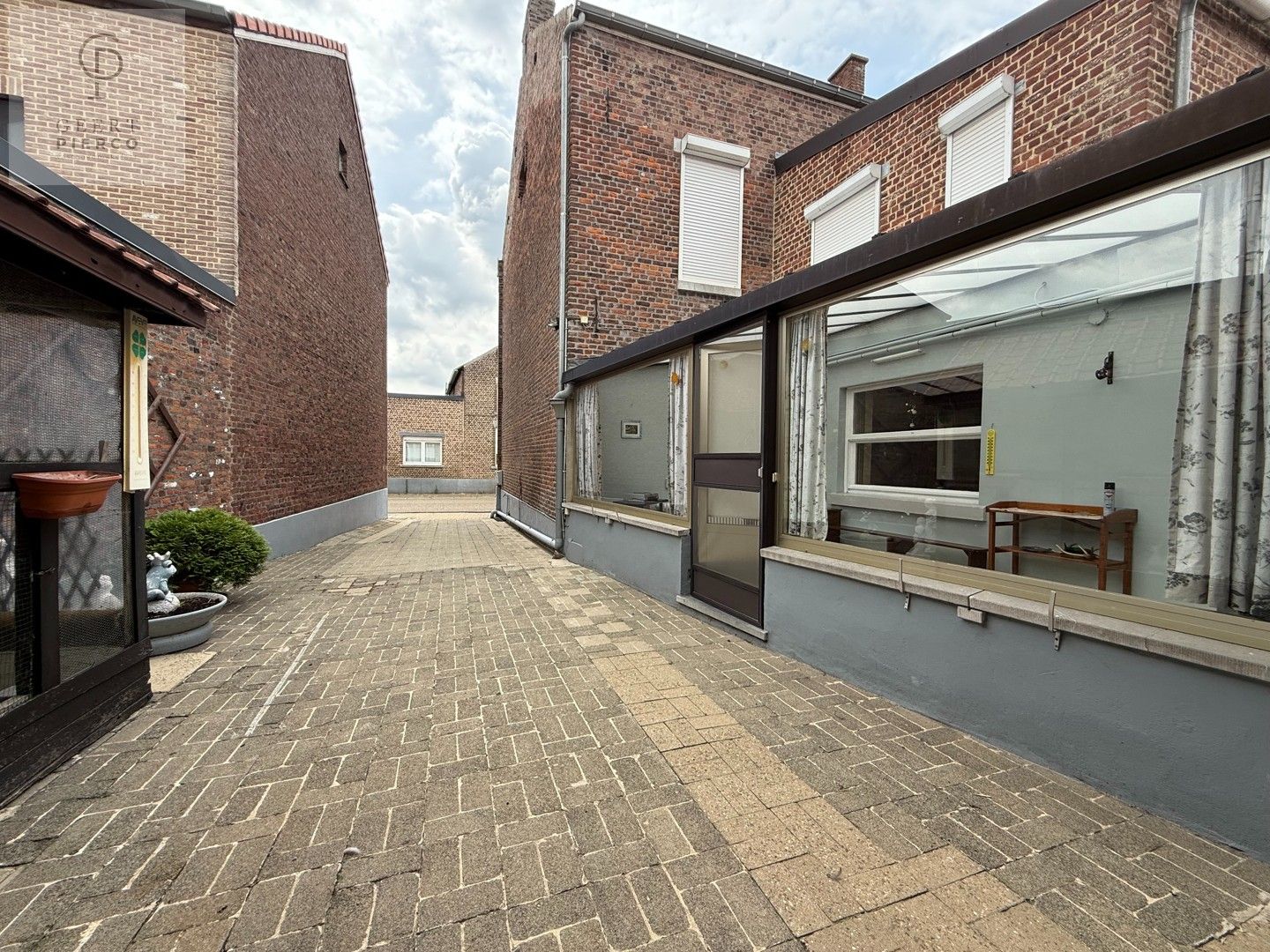 Karaktervolle halfopen bebouwing in het charmante Overhespen foto 31