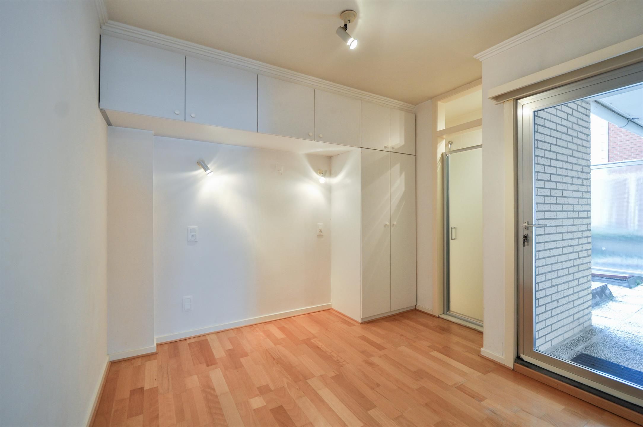 Aangenaam 2-slpk. appartement op de Zeedijk van het Zoute... foto 4