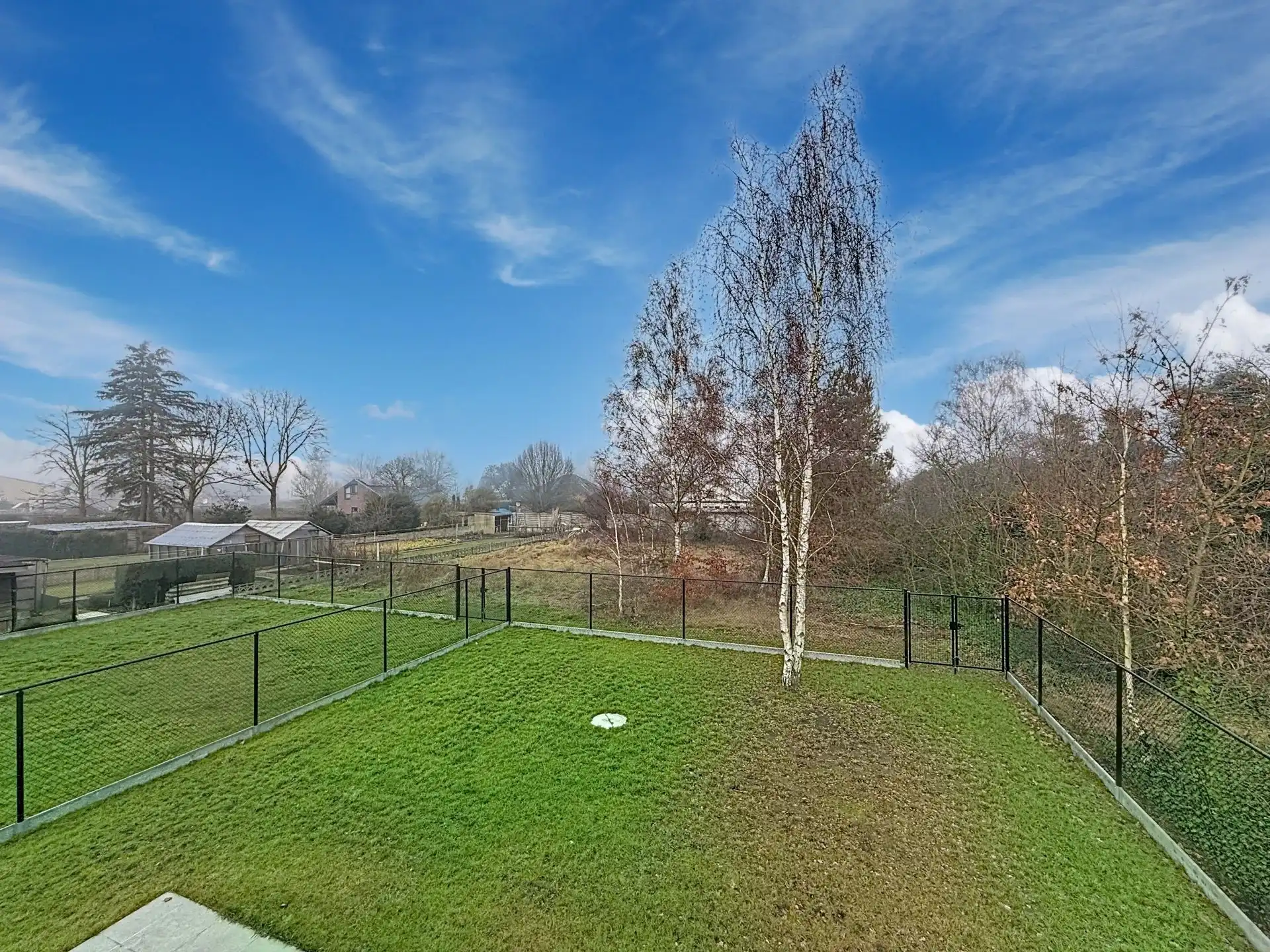Moderne BEN-woning met 3 slaapkamers en een carport op een mooi perceel. foto 42