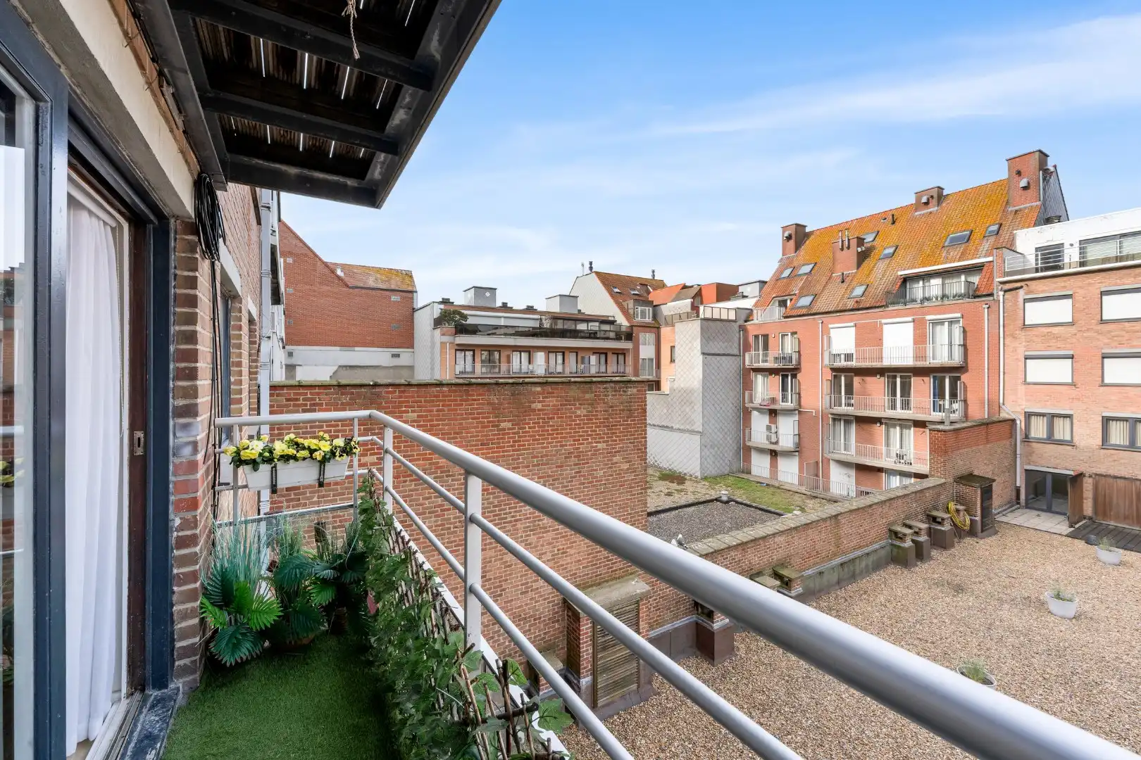 Instapklare studio op 100m van het strand te koop foto 9
