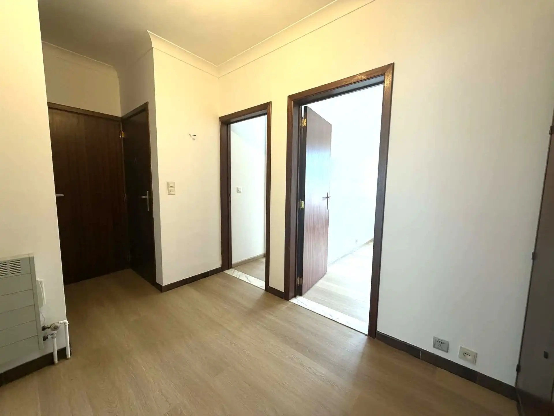 Charmant 2-kamerappartement te huur te Jette.     foto 9