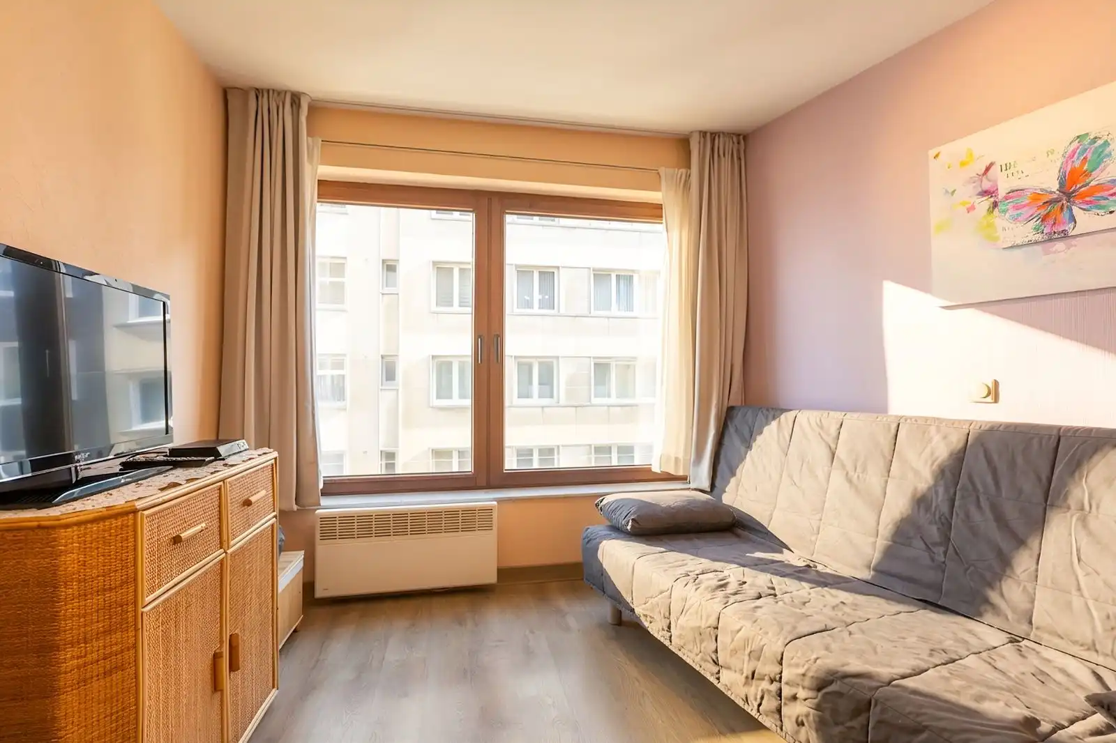 Charmante en verzorgde studio met lateraal zeezicht foto 4