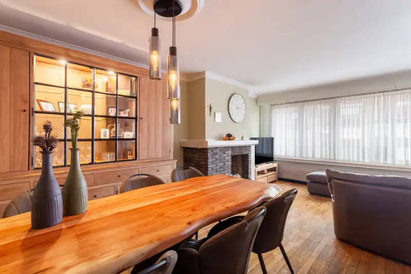 Ruime woning op toplocatie, mooie tuin, instapklaar! foto 11