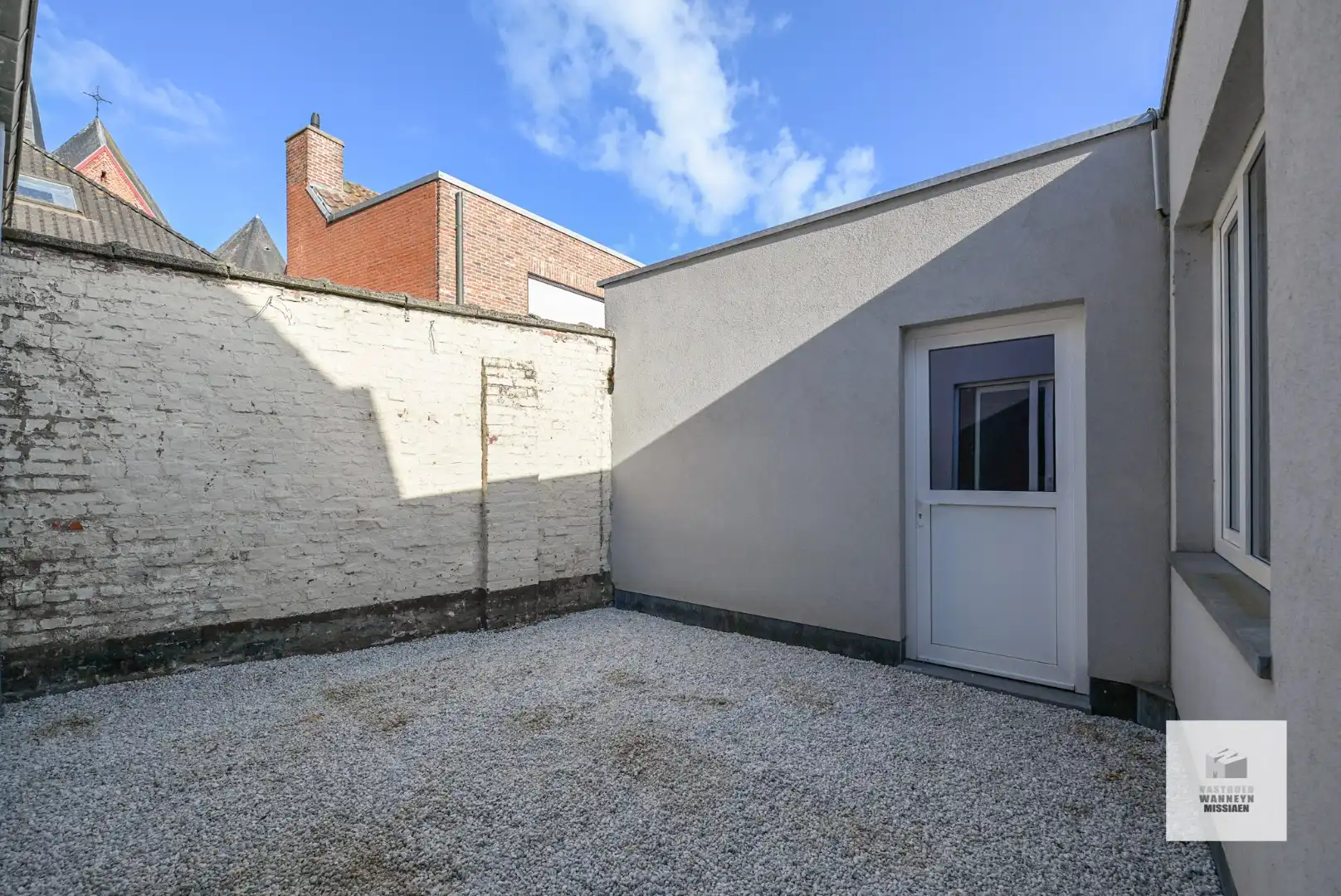 Instapklare woning met 3 slaapkamers en ruime berging/garage in centrum Wingene  foto 23