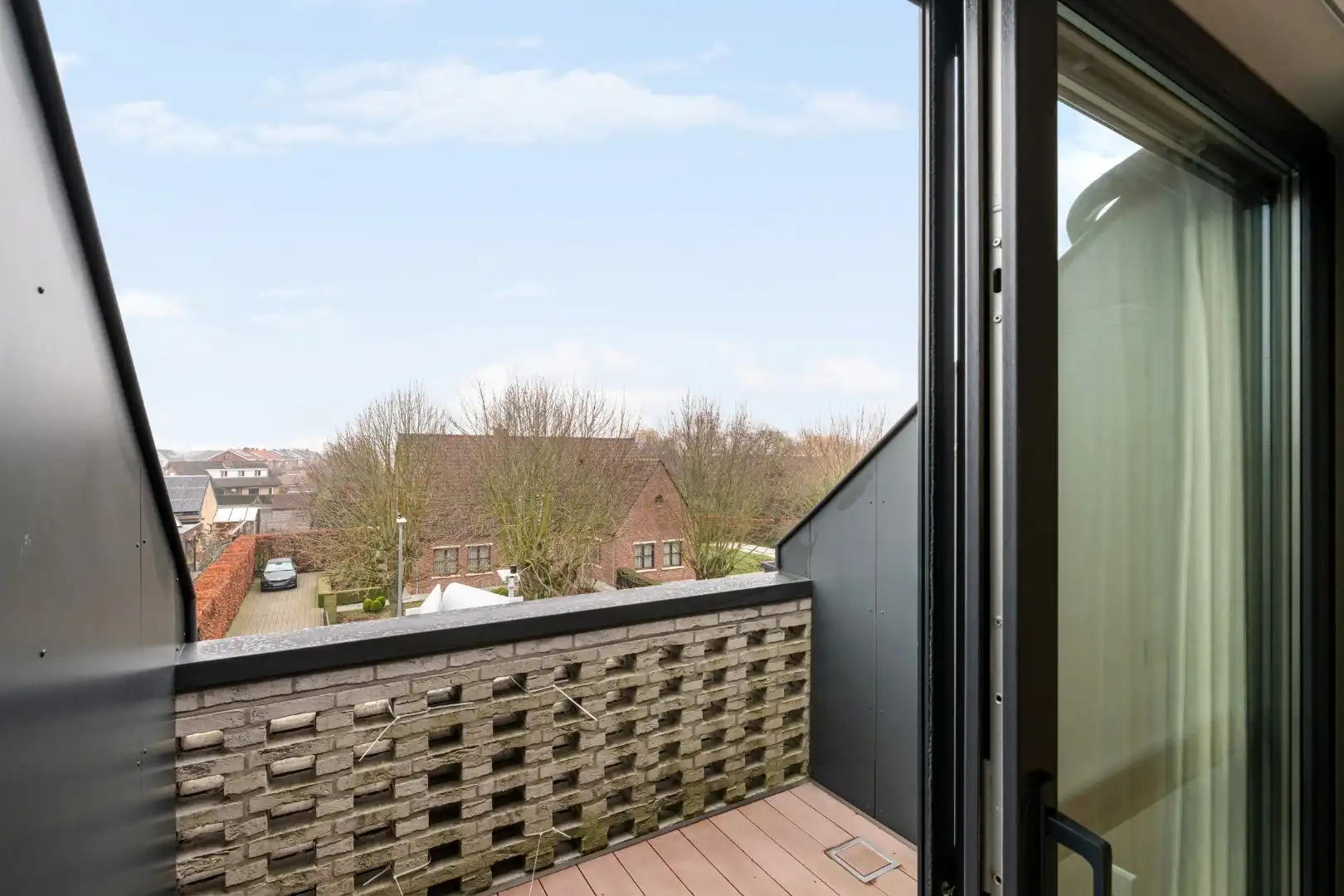 Instapklaar appartement met EPC label A, 2 terrassen en carport in Geluwe foto 9