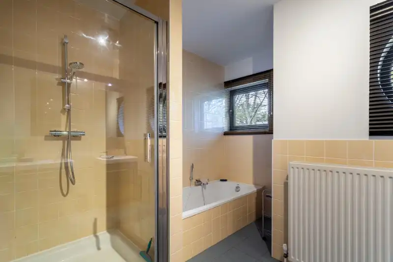 Prachtige architecturale villa op toplocatie, instapklaar! foto 38