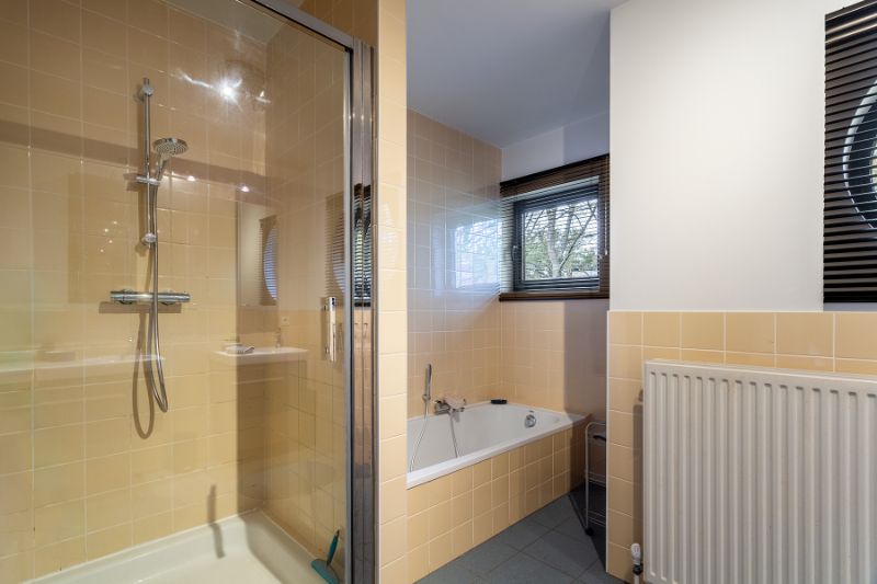 Prachtige architecturale villa op toplocatie, instapklaar! foto 38