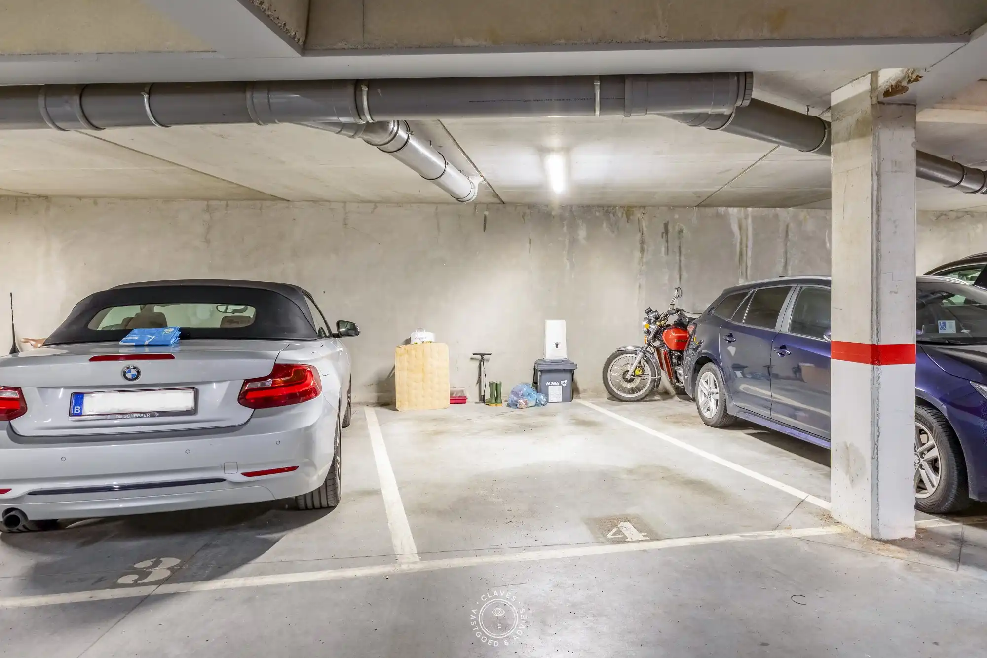 Zeer verzorgd interessant 3 slaapkamer appartement met autostaanplaats foto 26