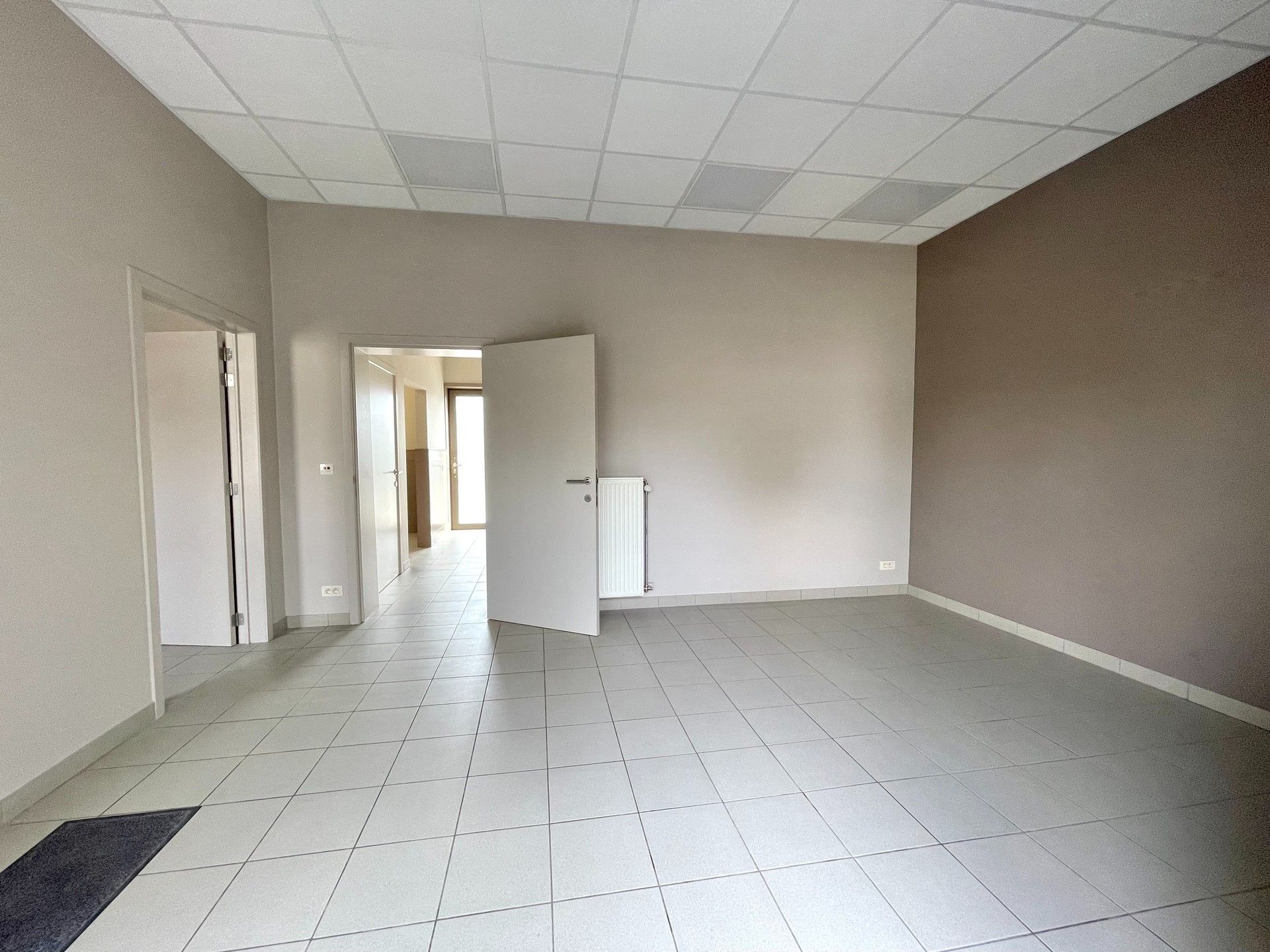 WONING MET MAGAZIJNTJE 52 m² + DUBBELE GARAGE 40 m² foto 18