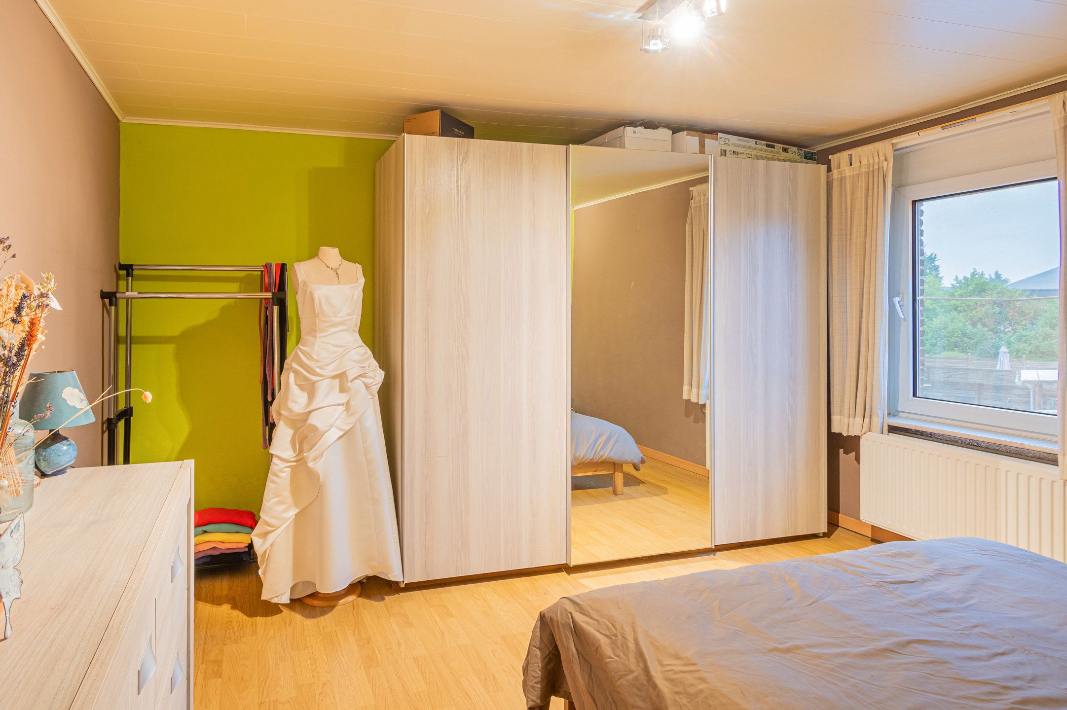 Lichtrijke woning met 4 slaapkamers in hartje Blaasveld foto 15