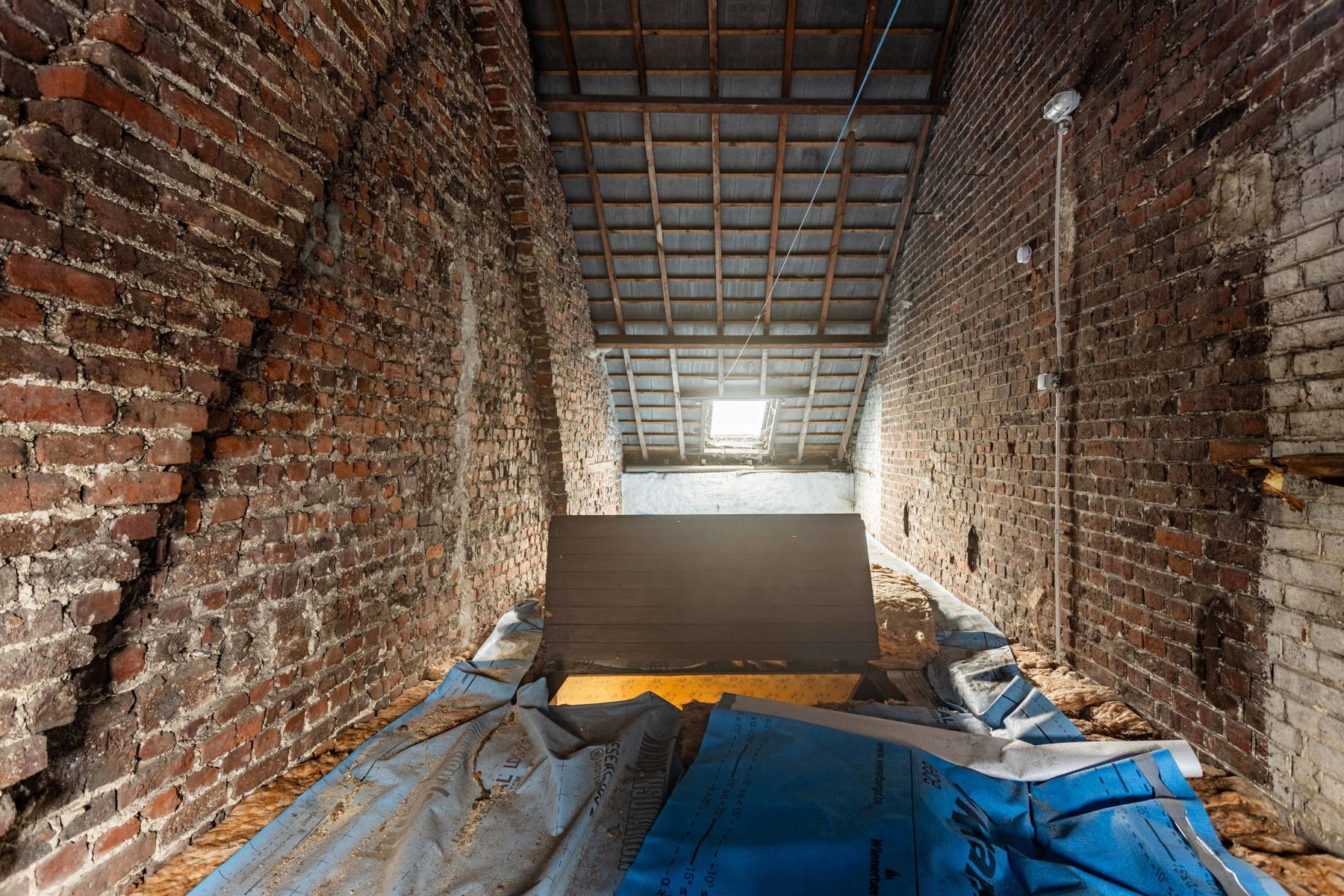 Te renoveren woning in centrum Geraardsbergen foto 16