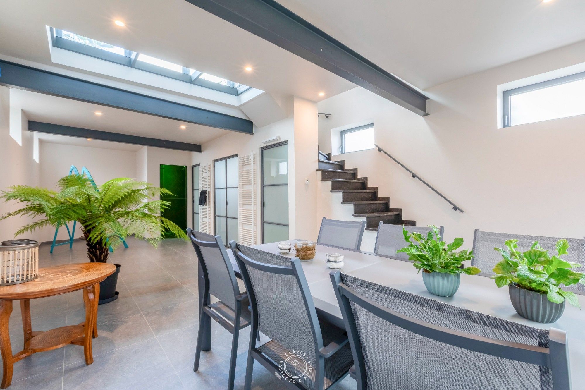 Karaktervol herenhuis met uniek bijgebouw vol mogelijkheden foto 26