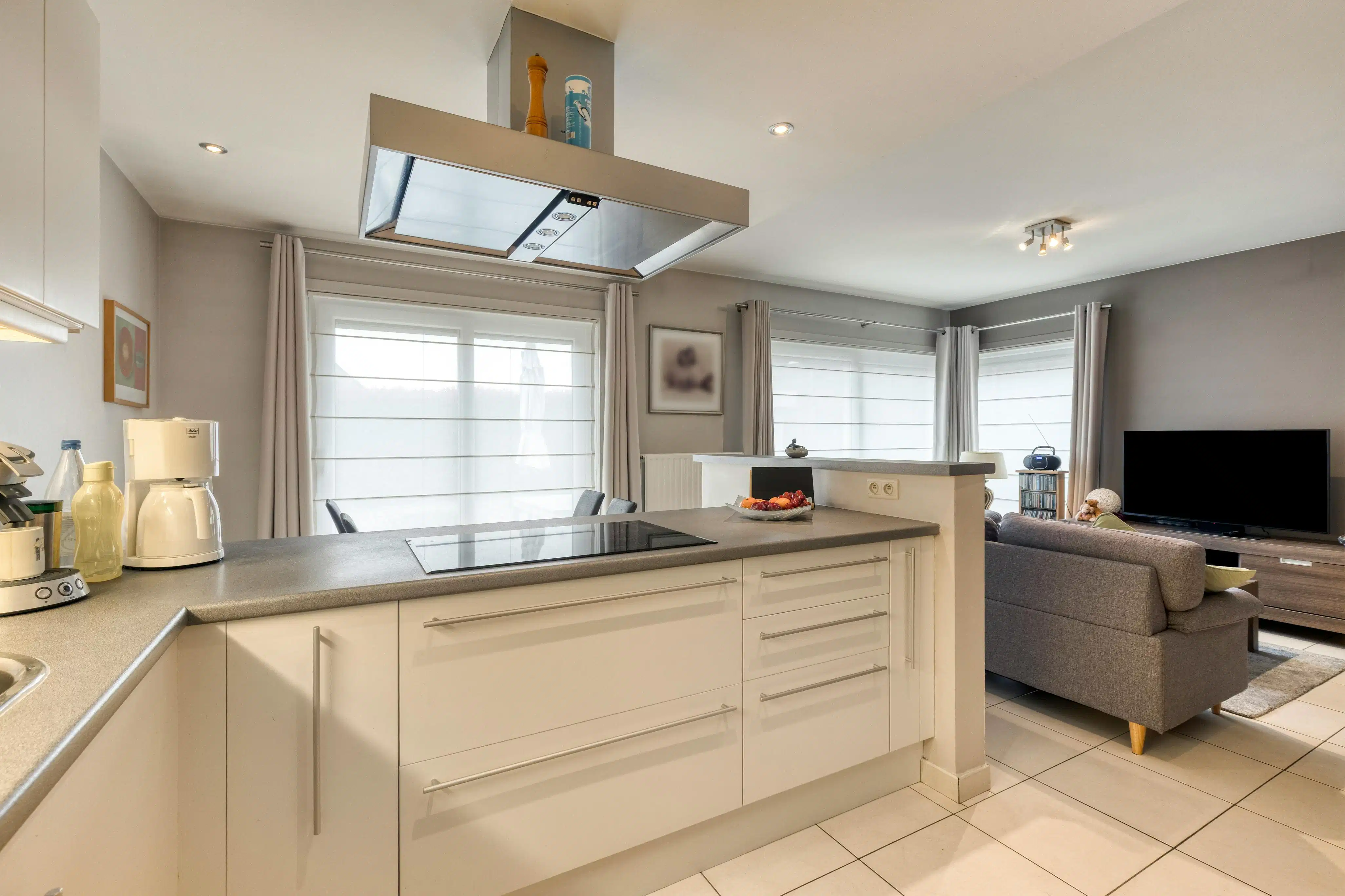 Instapklaar halfopen huis met 4 kamers te koop in Waregem foto 9