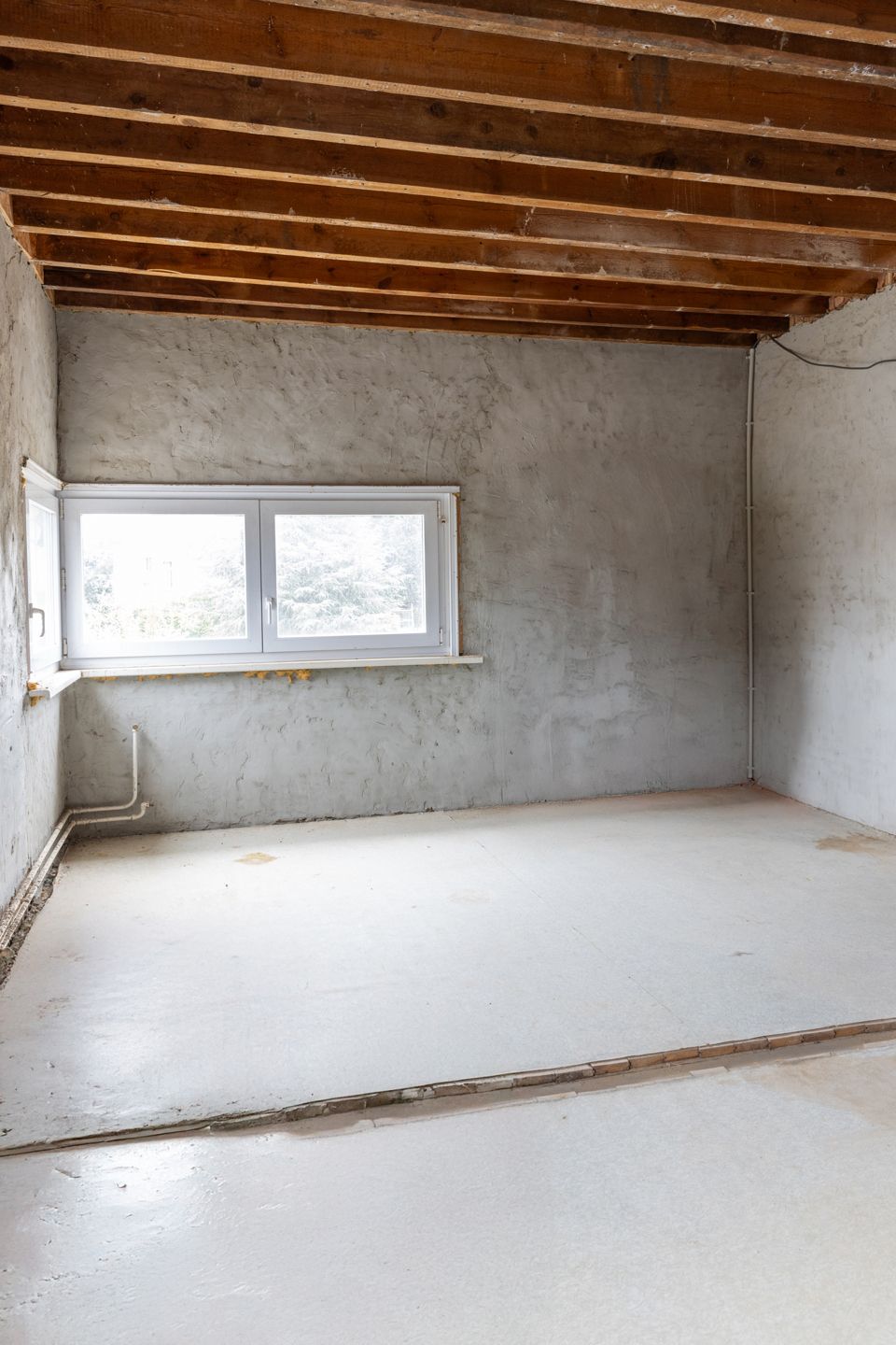 Te renoveren woning in Oppuurs foto 8