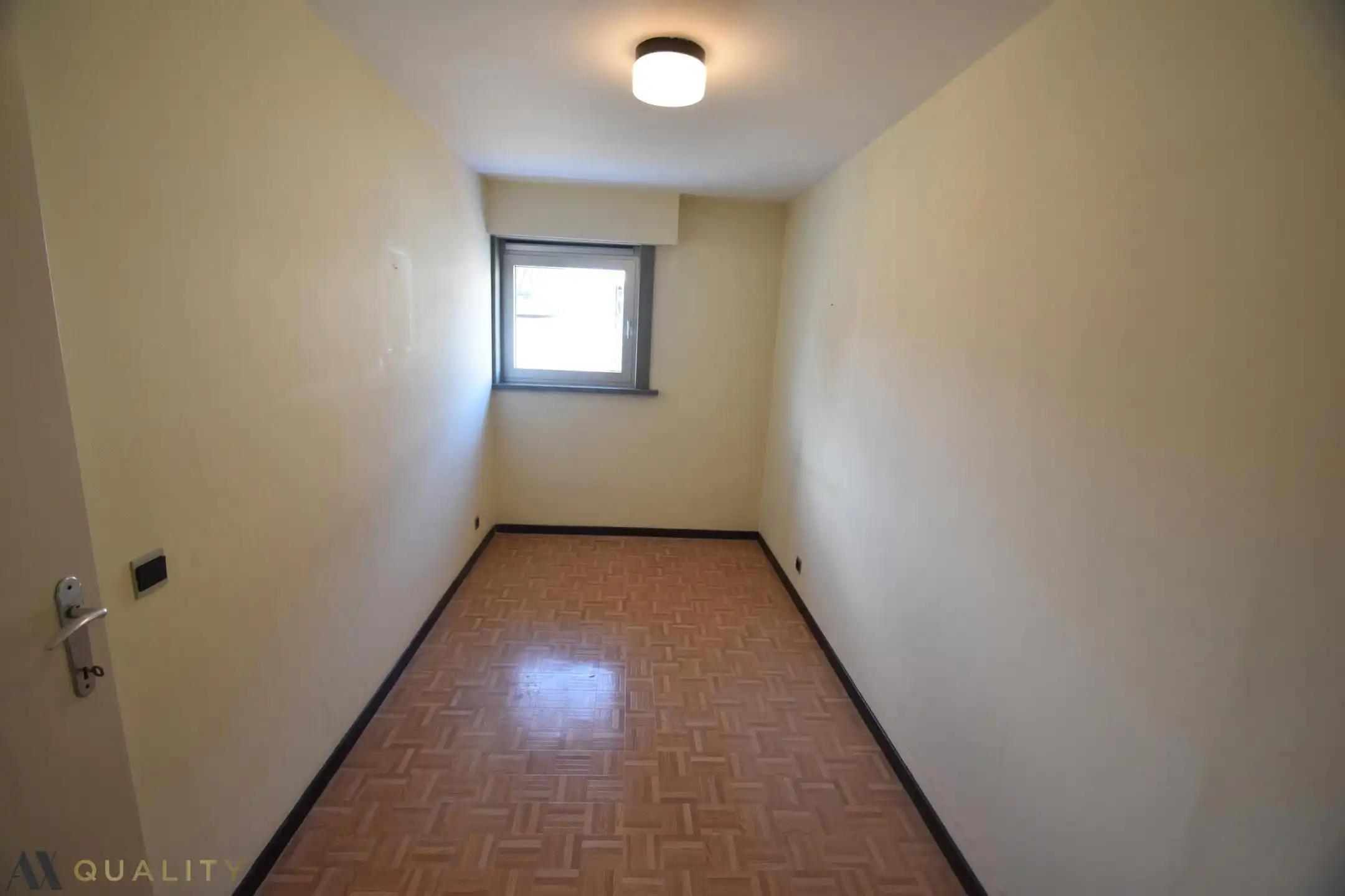 Centraal gelegen 2 slpk-appt (85 m²) met terras! Mogl. tot huren van een garage foto 6