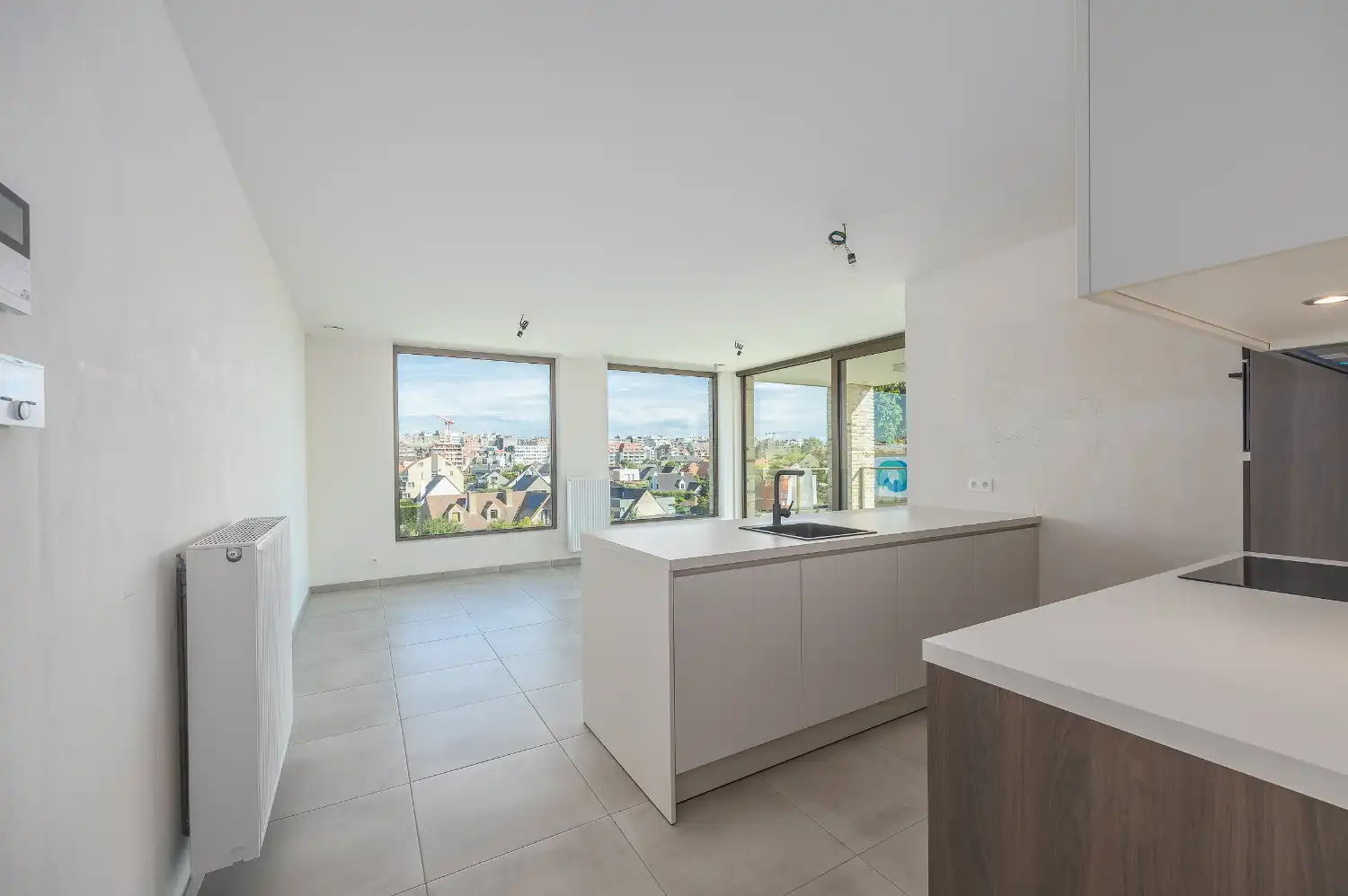 Nieuwbouwappartement met 2 slaapkamers te koop in Middelkerke foto {{pictureIndex}}